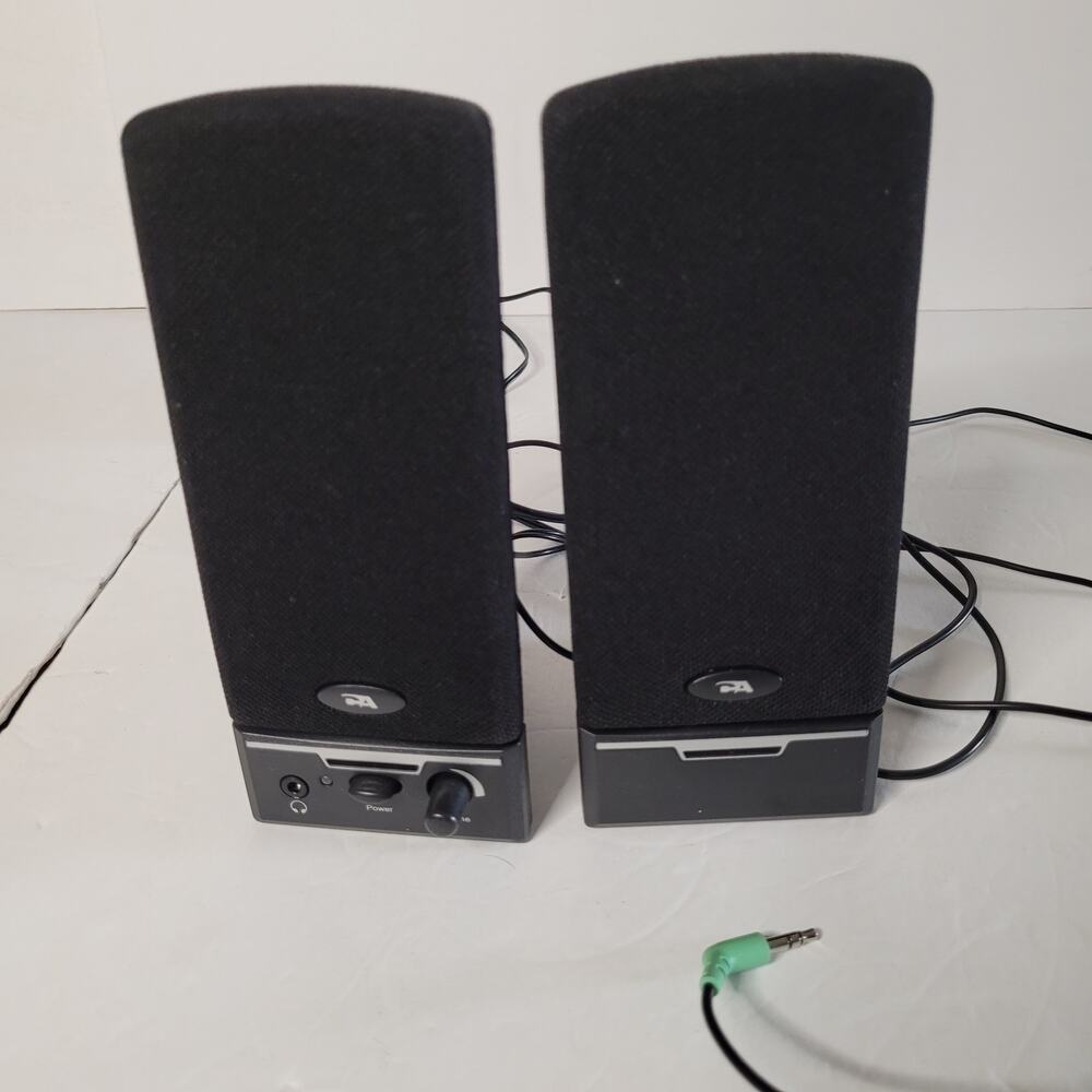 Excellent Cyber Acoustics Black Desktop Speakers